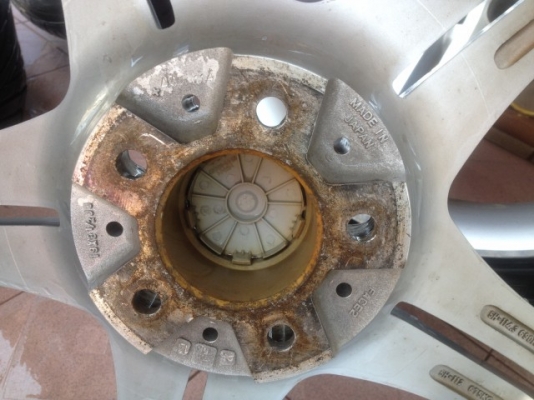 ล้อญี่ปุ่นเเท้ WALD 19 กว้าง8นิ้วครึงอ๊อฟ40ทั้ง4วงเก่าญี่ปุ่นเเท้สีเดิมๆสภาพสวย