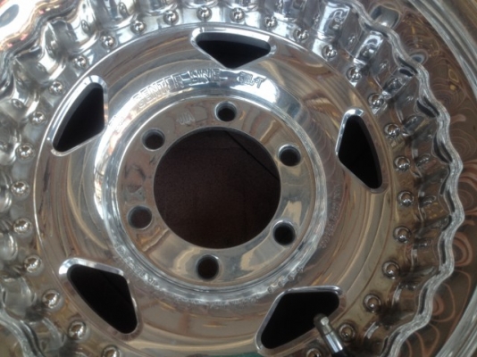 ล้อเเท้ CENTER LINE 15กว้าง8นิ้ว4ลูกอ๊อฟลึกๆสีเดิมๆเก่าญี่ปุ่นเเท้สภาพสวยมากๆ