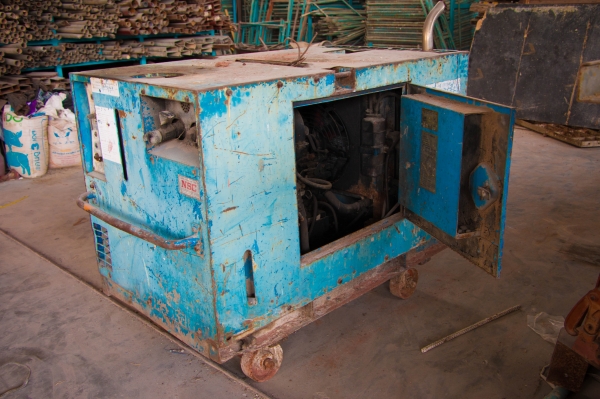 ปั๊มลม Airman 70CFM+หัวสกัด3ชุด ปั๊มลม Airman 70CFM+หัวสกัด3ชุด