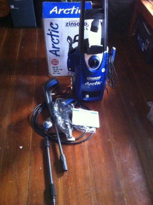 เครื่องฉีดน้ำแรงดันสูง 120 บาร์ เคยใช้งานแค่สองครั้ง ซื้อมาแค่สองเดือนกว่า ใช้งานปกติ 100\%