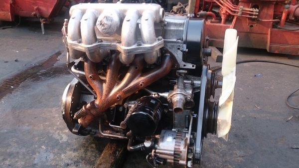 เครื่องมิตซูบิชิ สตราด้า 2500 4D56 พร้แมเกีร์ยสวยๆ