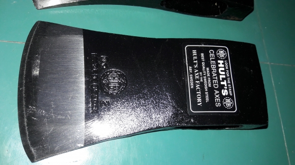 ขายหัวขวาน3 1/2,2 3/4,2,1 1/4ปอน HULT'S CELEBRATED AXES. MADE IN SWEDEN. ขายหัวขวาน3 1/2,2 3/4,2,1 1/4ปอน HULT'S CELEBRATED AXES. MADE IN SWEDEN.