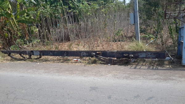 ขายคัชซี 6 ล้อ อีสุๆ TX พร้อมชุดแหนบ หน้าหลัง ทะเบียน ม79