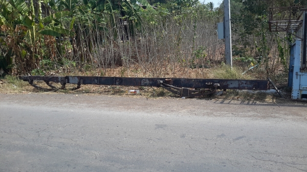 ขายคัชซี 6 ล้อ อีสุๆ TX พร้อมชุดแหนบ หน้าหลัง ทะเบียน ม79