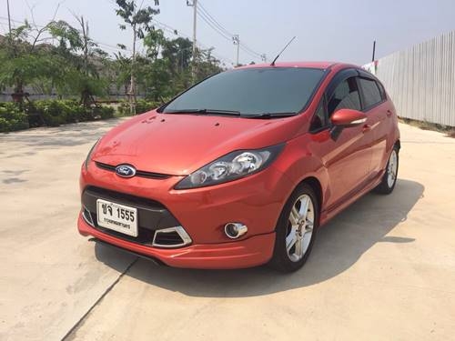 Ford Fiesta ปี 2010-1.6S sport 5Door ราคา 335000 (ไม่รวมป้ายทะเบียนจร้า)