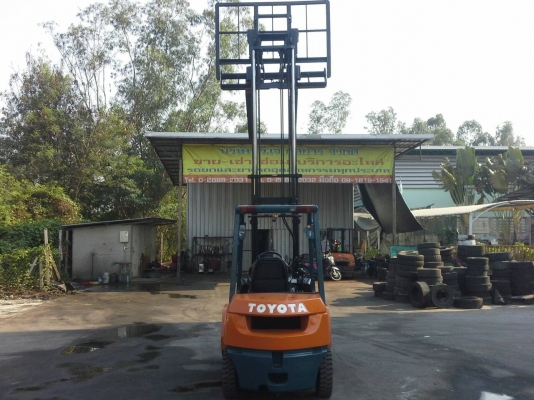 TOYOTA7FD25ขนาด2.5ตัน เสาสูง4เมตร ฮิ้งฟอร์คหน้ากว้าง กระบอกไฮโดรลิกคู่ เกียร์ธรรมดา เครื่องยนต์ดีเซล2Z รับประกันเครื่องเกียร์3เดือน ราคาต่อรองได้0816161541