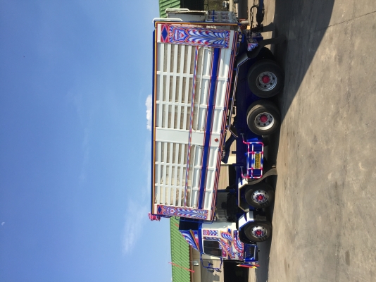 ขาย12ล้อโปรเฟียดั้มเครื่องp11c 380แรง ช่วงล่างเมก้า500