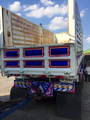 ขาย12ล้อโปรเฟียดั้มเครื่องp11c 380แรง ช่วงล่างเมก้า500