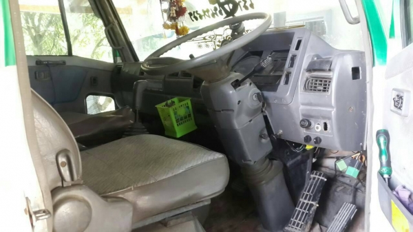 หกล้อ ฮีโน่ FC 2WHKA วางเครือง JO5C150แรงปี37 ช่วงยาว5.50ม สภาพดีสวยบางเดิมพร้อมวิ่งงาน ทะเบียนพร้อมโอน