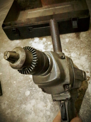 สว่านรุนเก่า Hitachi รุ่น bu-pm3