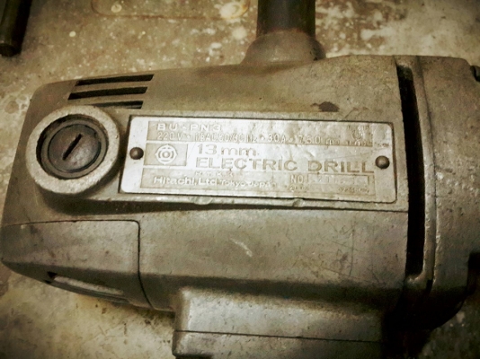 สว่านรุนเก่า Hitachi รุ่น bu-pm3