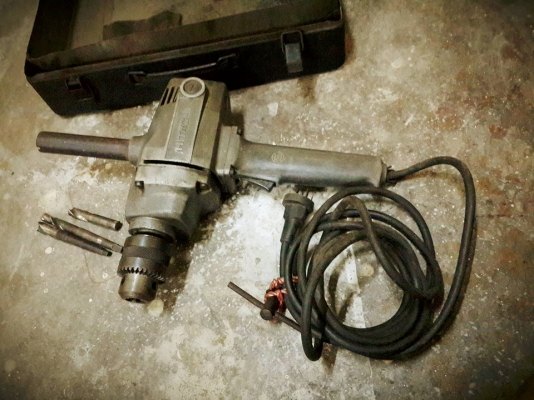 สว่านรุนเก่า Hitachi รุ่น bu-pm3