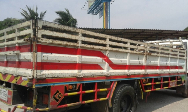 หกล้อ ฮีโน่ FG1J212ปี48ช่วงยาว6.50ม สภาพดีสวยพร้อมใช้งาน ทะเบียนพร้อมโอน