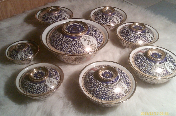 ชามชุด เบญจรงค์