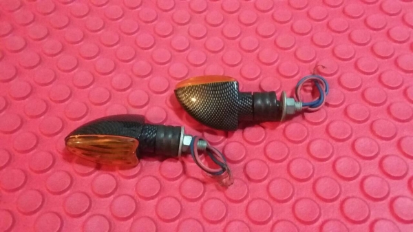 ((ขาย)) ไฟเลี้ยวเคลปล่า ราคา 100 บาท สนใจติดต่อ 099-198-6308 ((ขาย)) ไฟเลี้ยวเคลปล่า ราคา 100 บาท สนใจติดต่อ 099-198-6308