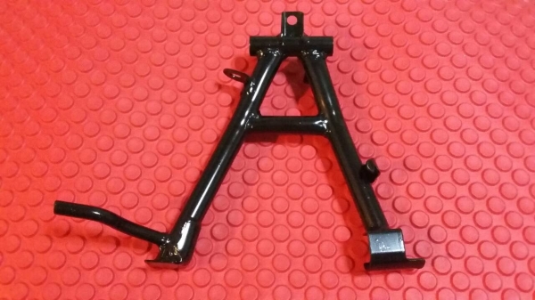 ((ขาย)) ขาตั้งคู่ชุบ yamaha novo ราคา 150 บาท (ของใหม่) สนใจติดต่อ 099-198-6308