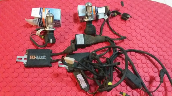 ((ขาย)) ชุดไฟซีนอน ราคา 500 บาท สนใจติดต่อ 099-198-6308 ((ขาย)) ชุดไฟซีนอน ราคา 500 บาท สนใจติดต่อ 099-198-6308