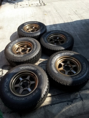 TE37x + Yokohama AT 265/70/16 ปลายปี12 สวยๆ 1ชุด 5วง