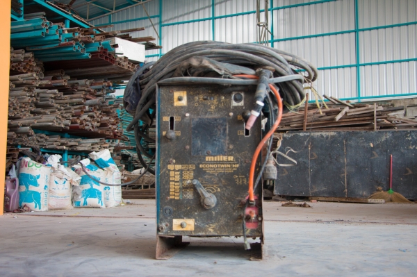 ตู้เชื่อมอาร์กอน