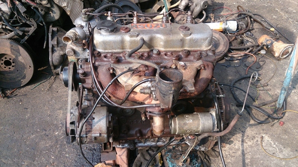 ขายเครื่องยนต์ isuzu elf c240