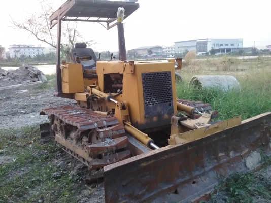 ขาย 165,000 แทรคเตอร์ KOMATSU D20-6 ไลร์6ทิศทางเครื่องดีเกียร์แรงรถสวยพร้อมใช้ 090-772-3710 090-772-3708 ขาย 165,000 แทรคเตอร์ KOMATSU D20-6 ไลร์6ทิศทางเครื่องดีเกียร์แรงรถสวยพร้อมใช้ 090-772-3710 090-772-3708