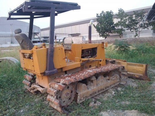 ขาย 165,000 แทรคเตอร์ KOMATSU D20-6 ไลร์6ทิศทางเครื่องดีเกียร์แรงรถสวยพร้อมใช้ 090-772-3710 090-772-3708 ขาย 165,000 แทรคเตอร์ KOMATSU D20-6 ไลร์6ทิศทางเครื่องดีเกียร์แรงรถสวยพร้อมใช้ 090-772-3710 090-772-3708