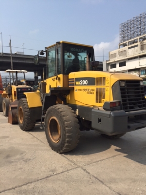 มาใหม่อีกแล้ว รถตัก KOMATSU  WA200-5
