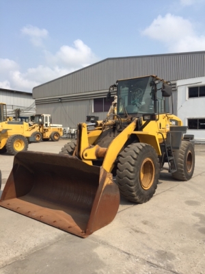 มาใหม่อีกแล้ว รถตัก KOMATSU  WA200-5
