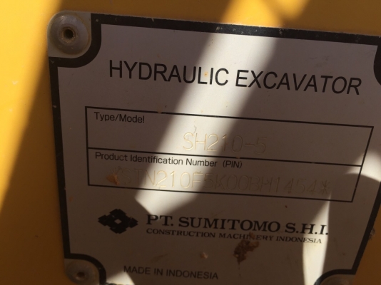 รถขุดSH210-5...SUMITOMO ทำงาน 7777 ชม.เอกสารเล่มทะเบียน สภาพสวย..(มี2คัน)