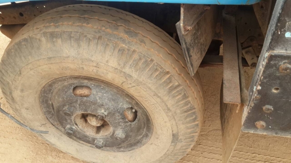 ขายด่วน 6ล้อเล็ก อีซูซุ100แรง ช่วงยาว4เมตรรถพร้อมใช้ทะเบียนม.79 ขายด่วน 6ล้อเล็ก อีซูซุ100แรง ช่วงยาว4เมตรรถพร้อมใช้ทะเบียนม.79