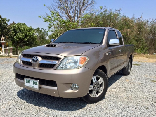 ขาย VIGO เครื่อง 2500 ตัว E แค๊ป  ปี 2006 - 2549  กระจกไฟฟ้า เครื่องเงียบ วิ่งดีเยี่ยม ช่างล่างแน่