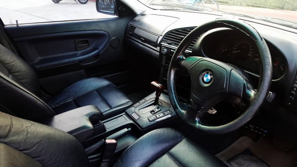 BMW E36 318 iA อ็อฟชั่นเต็ม หล่อๆ