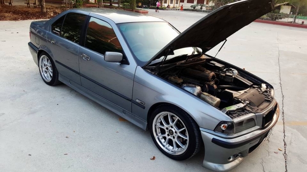 BMW E36 318 iA อ็อฟชั่นเต็ม หล่อๆ