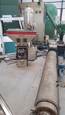 ขายเครื่องเอ็กตู๊ดใหลใยโพลีพร้อมเครื่องม้วนใย