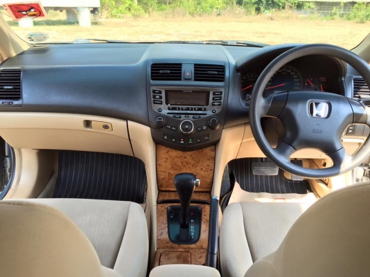 ขาย ACCORD เครื่อง 2400 รุ่น EL  i-VTEC  ปี 2003 - 2546  มี ABS - AIRBAG  กระจกปรับไฟฟ้า แอร์เย็น เครื่องเงียบ วิ่งนิ่ม