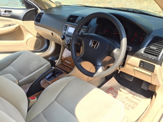 ขาย ACCORD เครื่อง 2400 รุ่น EL  i-VTEC  ปี 2003 - 2546  มี ABS - AIRBAG  กระจกปรับไฟฟ้า แอร์เย็น เครื่องเงียบ วิ่งนิ่ม