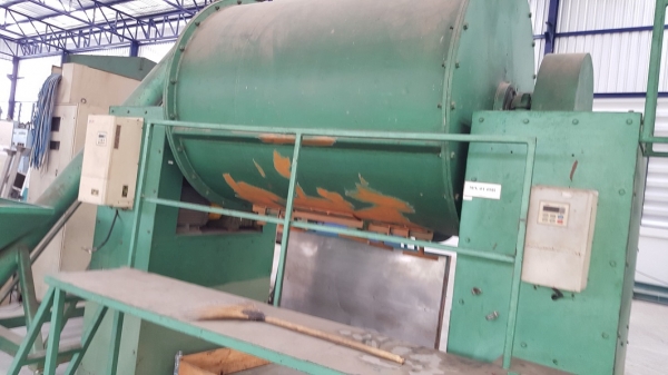 ขายเครื่องลำเลียงวัตถุดิบเครื่องผสมวัตถุดิบ ขายเครื่องลำเลียงวัตถุดิบเครื่องผสมวัตถุดิบ