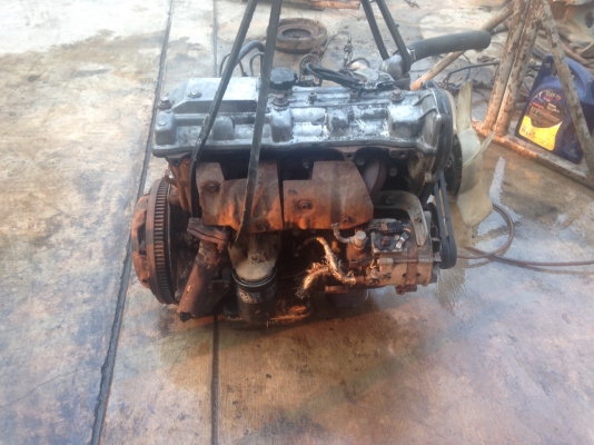 ขายเครื่องยนต์toyota 2Lสภาพดีไม่มีไอ