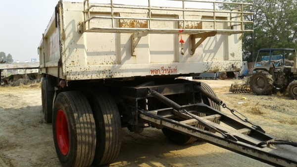 ขายลูกพ่วง