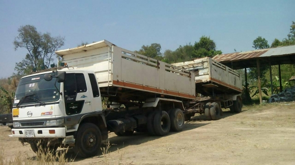 ขายด่วนHINO FM3MNLD 240แรงสองเพลาดั้ม แม่ลูกๆ2เพลา ราคาเบาๆ จัดแนนท์ได้โทร0856842587