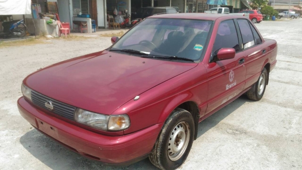 เก๋ง นิสสัน เซนทรา