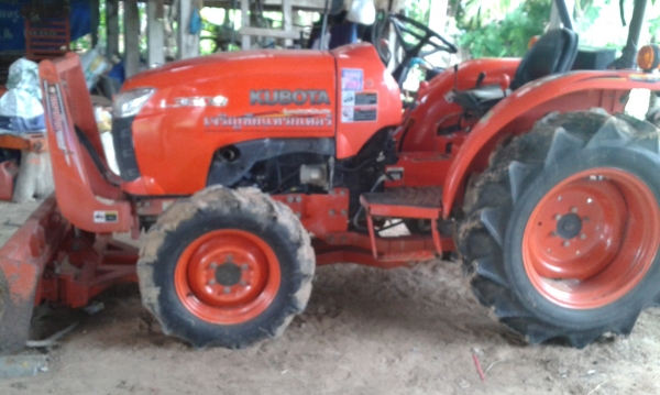 ขายรถไถนาคูโบต้า ขายรถไถนาคูโบต้า