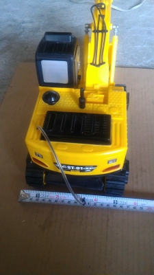 รถขุด - ตักคันใหญ่ บังคับวิทยุ ใช้งานได้เหมือนของจริงทุกอย่างผ่านการบังคับด้วยวิทยุ