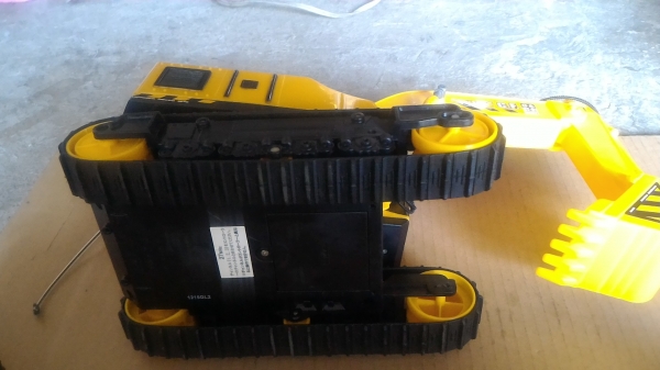 รถขุด - ตักคันใหญ่ บังคับวิทยุ ใช้งานได้เหมือนของจริงทุกอย่างผ่านการบังคับด้วยวิทยุ