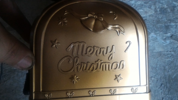 ชุดตันไม้เส้นไยเปลียนสีได้ เป็นเส้นไยใสแสงจะส่องผ่านมาจากข้างล่างสวยๆ