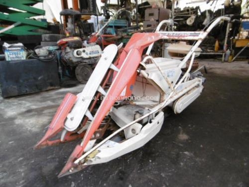 ขาย รถเกี่ยวข้าวเดินตาม    KUBOTA   HE20A  รหัสสินค้า : 80803409   Line ID: nihonmono   www.nihonmono.com