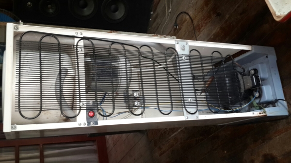 เครื่องทำน้ำร้อน เย็น sharp