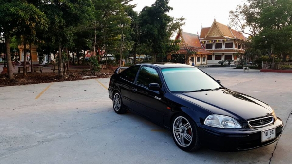 Civic Coupe 2 ประตู ปี99 ตัวท็อป เปลี่ยนเครื่อง D15b Vtec-3stage