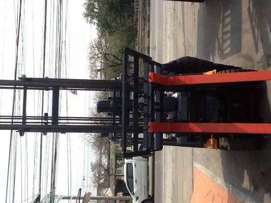 แหล่งรวมรถโฟลค์ลิฟท์งาเทฮิ้งค์ฟอร์คภาคตะวันออกงาเทงากระดกได้สำหรับตักยางก้อนยางถ้ายยางพาราและขี้ยาง