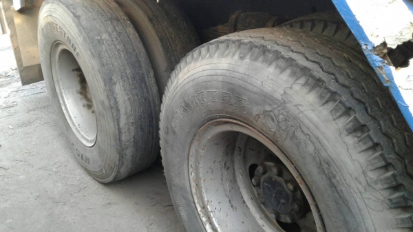 มิตซูบิชิ " หลง " กระบะพื้นเรียบ220แรง ยาว6.30เมตร แอร์เย็น เครื่องดี สีสวย สภาพพร้อมใช้**658,000** สอบถามโทร 0810745778 ลุงโหนกรับสาย